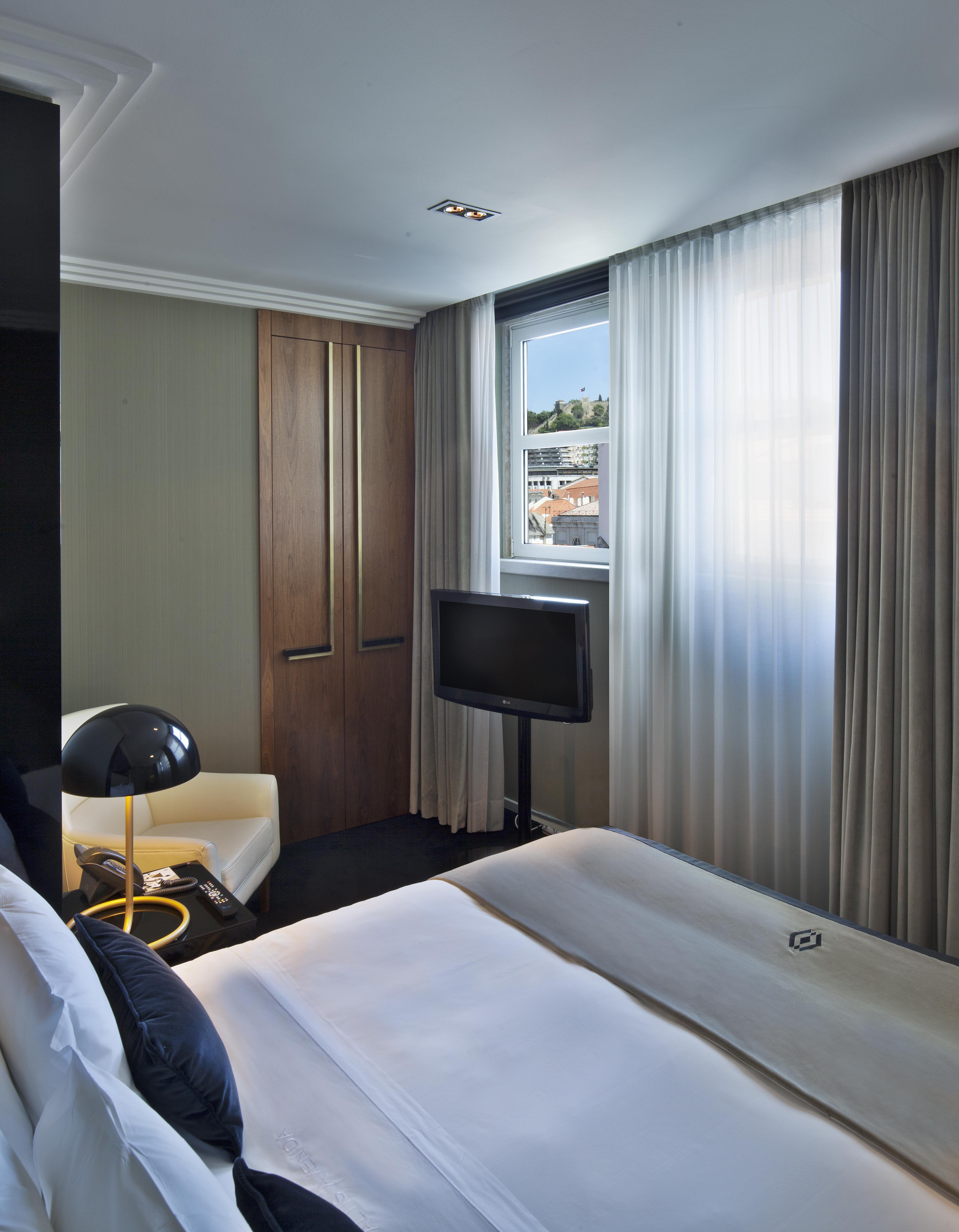 Altis Avenida Hotel Lisboa Екстериор снимка A room at the hotel